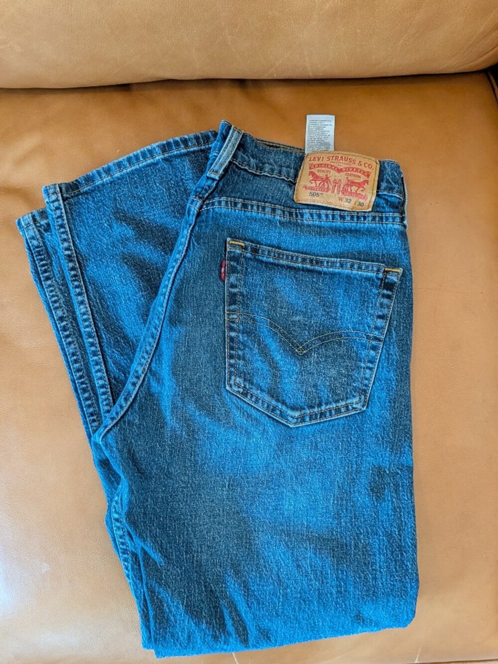 Levi’s 505 Men’s Regular Fit Straight Leg Jeans 32x30 Medium Wash